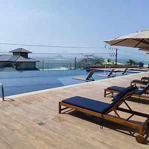  Apartamento Alto Padrão, Club, Vista Mar E Beto Carrero